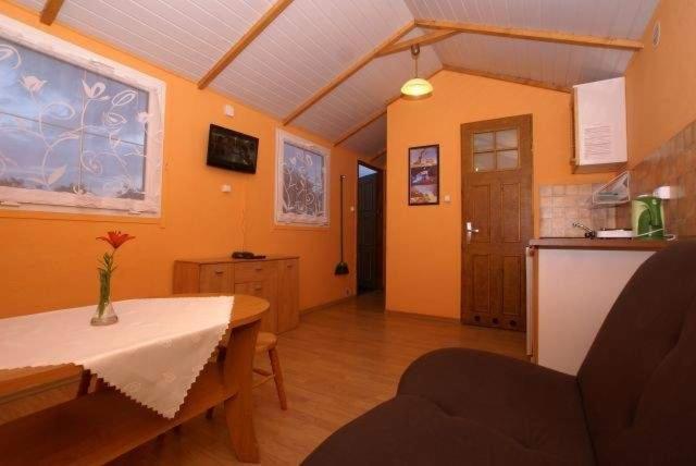 Domki Ostoja Rewal Buitenkant foto